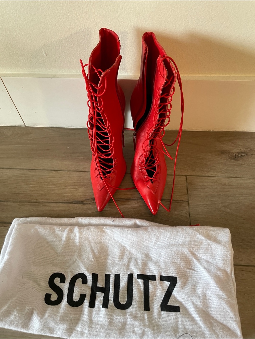 SCHUTZ Red Lace-Up Pointed Toe High-Heel Boots